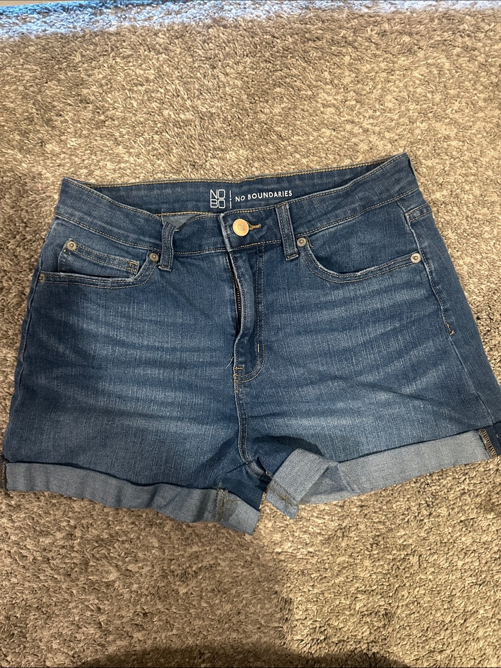 No Boundaries Dark Blue Rolled-Hem Denim Shorts Size 9